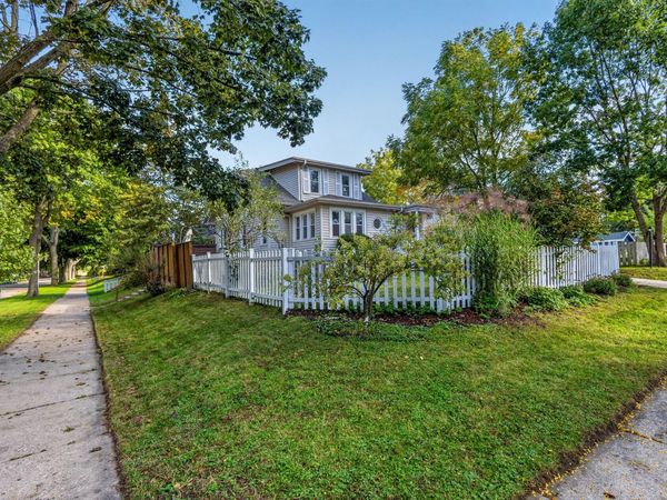 1500 E Kensington Blvd, Shorewood, WI 53211