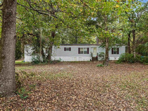 1068 Old River Rd. , Fork, SC 29543