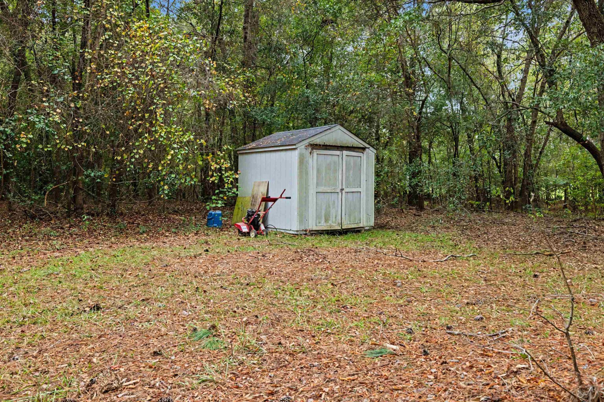 1068 Old River Rd.  Photo 12