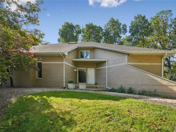 1441 Trail Bend Drive NW, Swisher, IA 52338