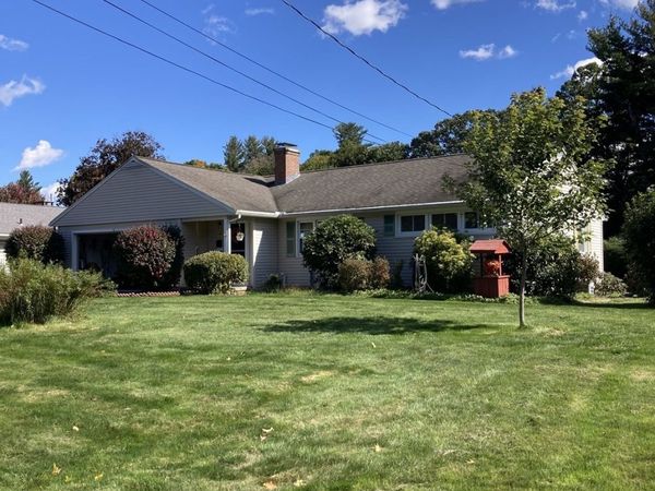 36 Apple Orchard Heights, Westfield, MA 01085