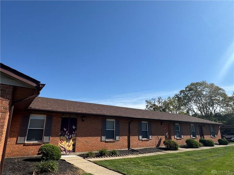 786 Royal Ridge Drive, Unit B, West Carrollton, OH 45449 Photo 2