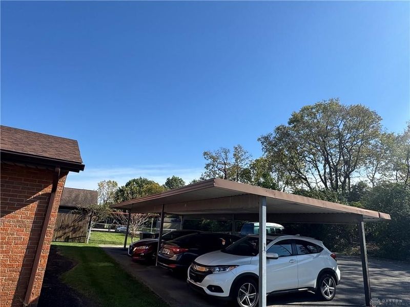 786 Royal Ridge Drive, Unit B, West Carrollton, OH 45449 Photo 3