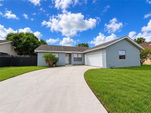 11220 SW 159th St , Miami, FL 33157