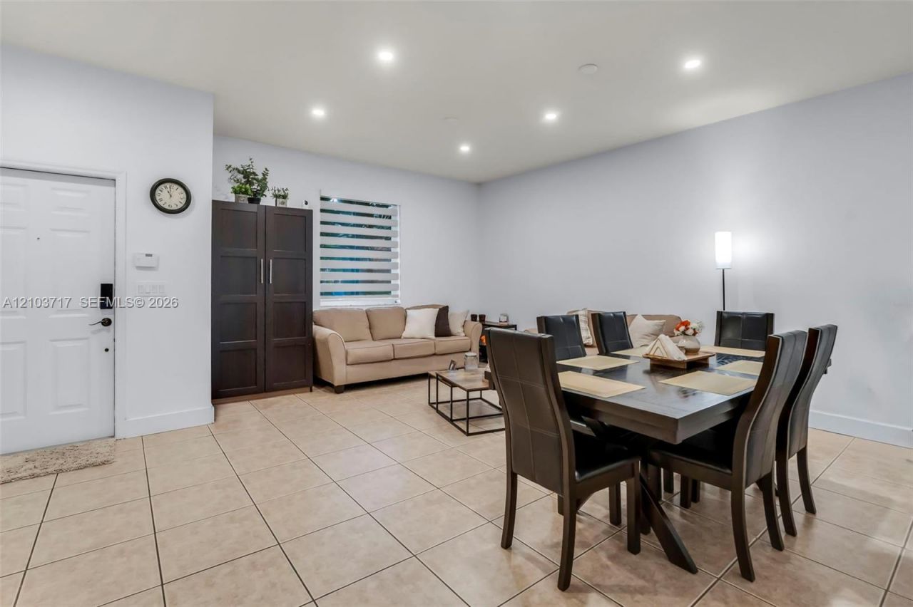 8922 SW 19th St , Miramar, FL 33025 Photo