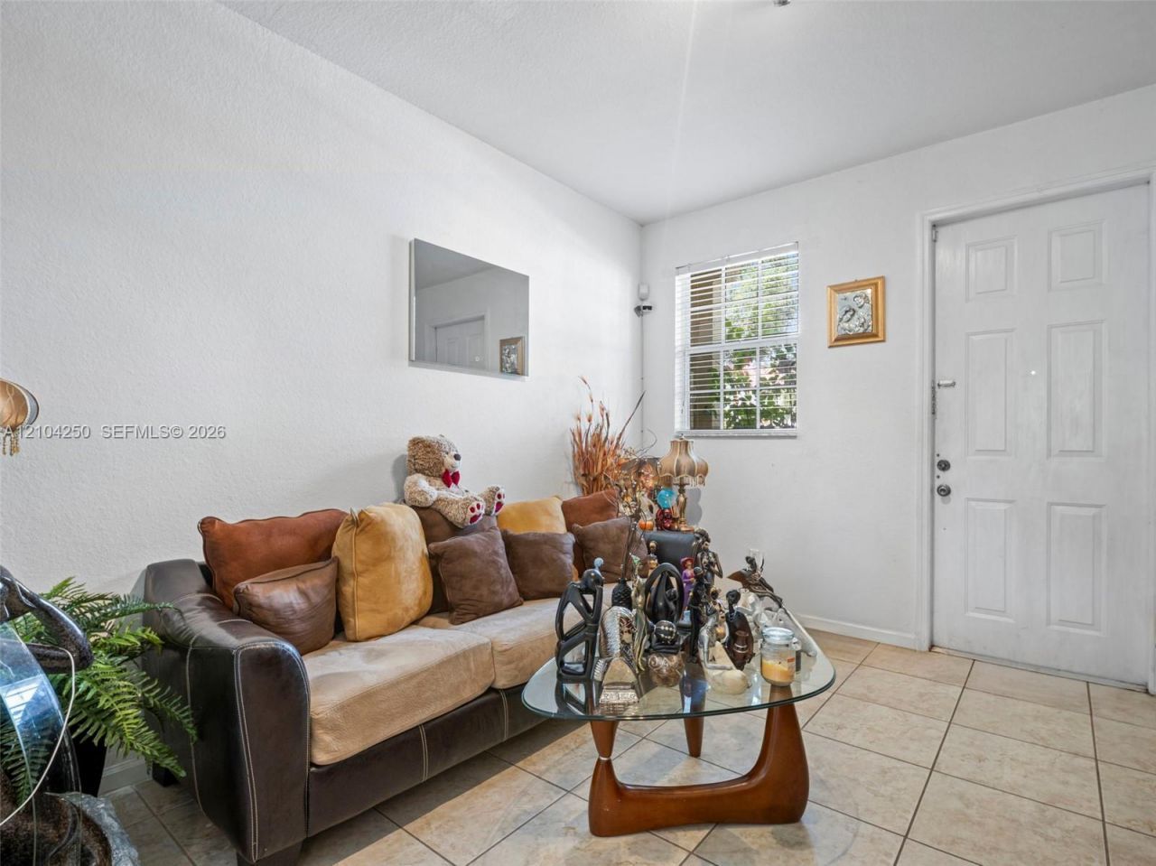 2104 NE 3rd Ct , Homestead, FL 33033 Photo