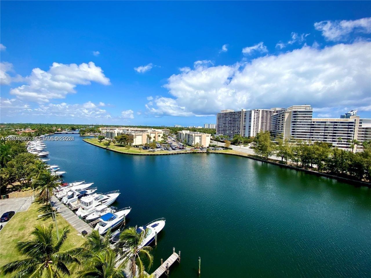 400 Diplomat Pkwy, Unit 601, Hallandale Beach, FL 33009 Photo