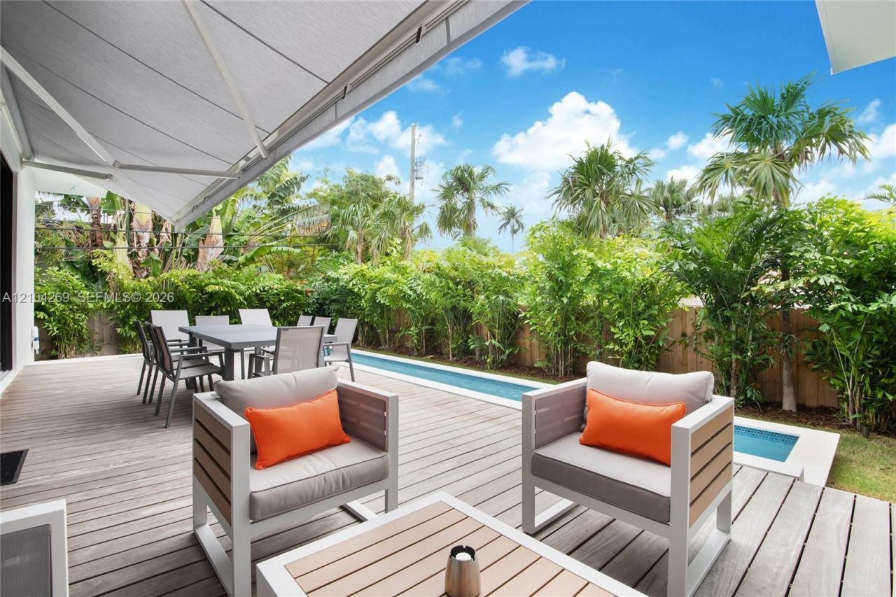7501 Coquina Dr , North Bay Village, FL 33141 Photo
