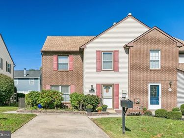 15054 POQUESSING CREEK LANE, PHILADELPHIA, PA 19116
