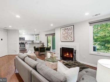 11725 SUMMERCHASE CIRCLE, Unit C, RESTON, VA 20194