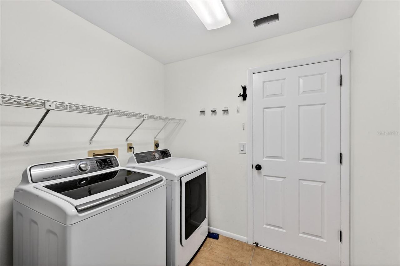 5424 America Drive, Sarasota, FL 34231 Photo