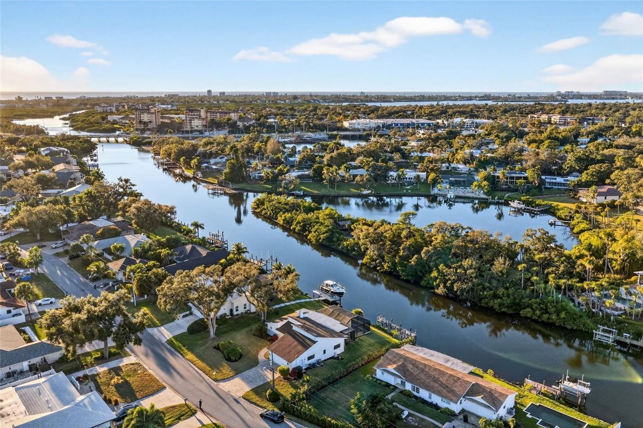 5424 America Drive, Sarasota, FL 34231 Photo