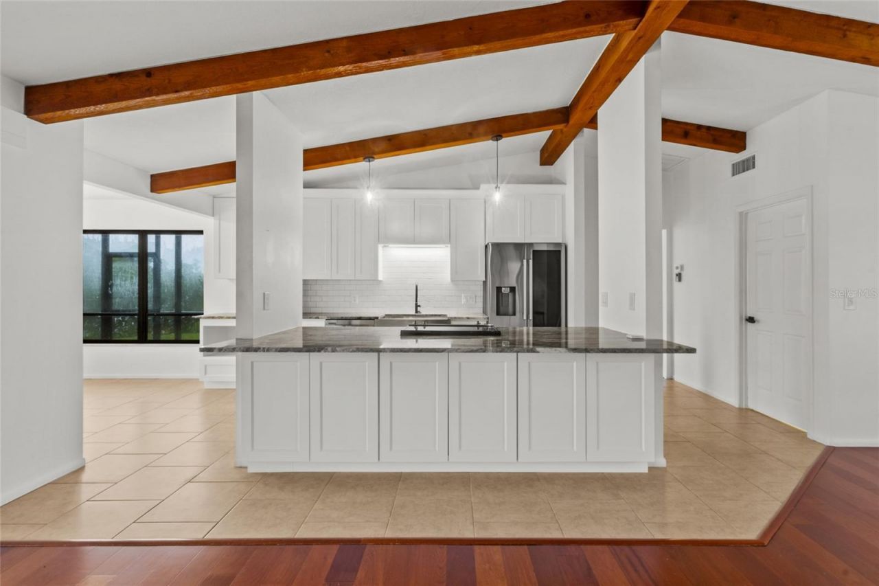 5424 America Drive, Sarasota, FL 34231 Photo