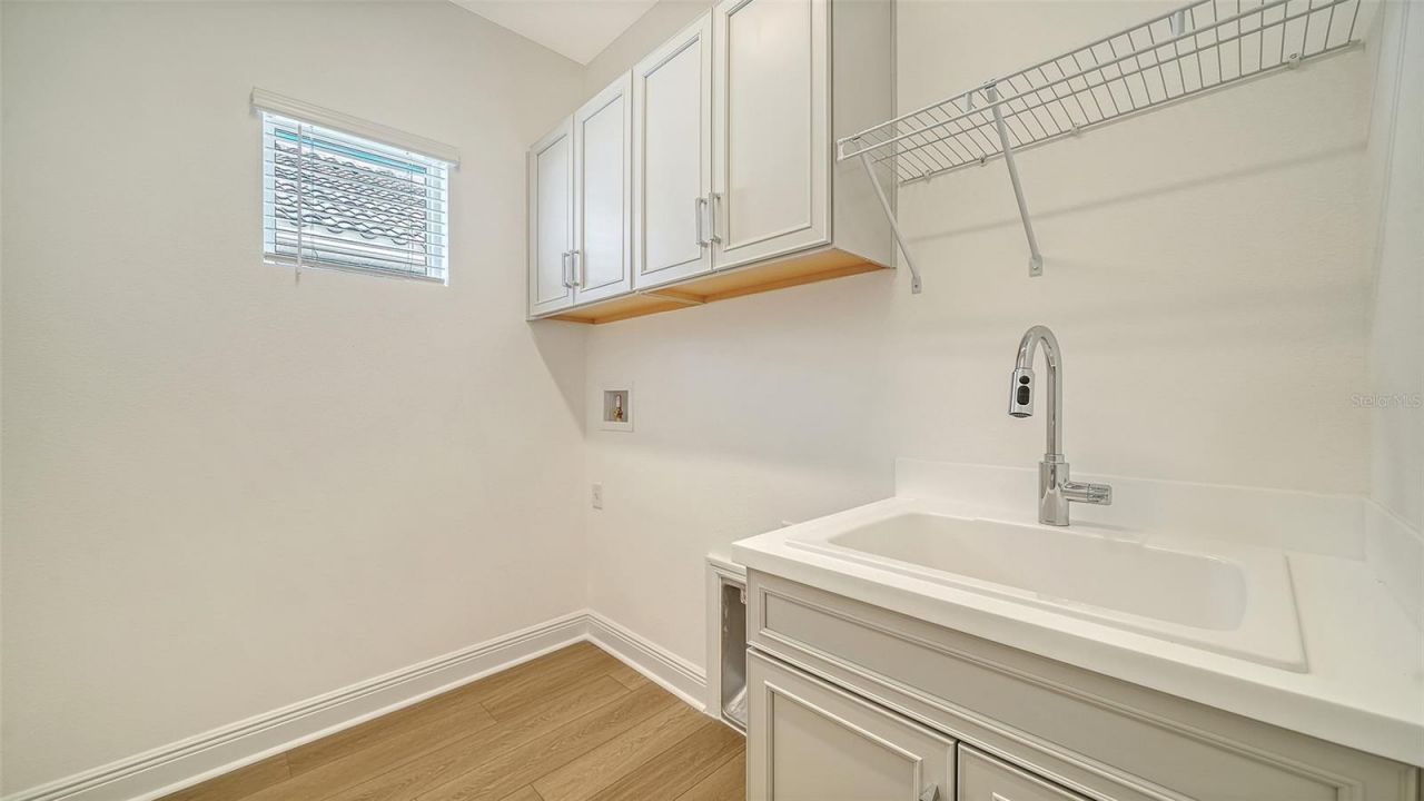 8039 Anthirium Loop, Sarasota, FL 34240 Photo