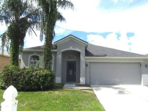 5423 BRADDOCK DRIVE , ZEPHYRHILLS, FL 33541