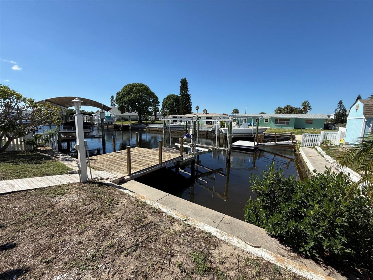 13701 Garris Drive , Hudson, FL 34667 Photo