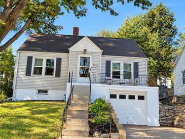 1328 S 51 Avenue, Omaha, NE 68106