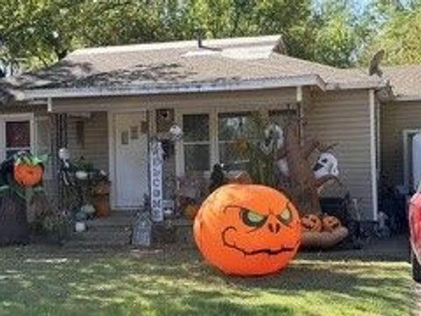214 S 12th Street , Collinsville, OK 74021