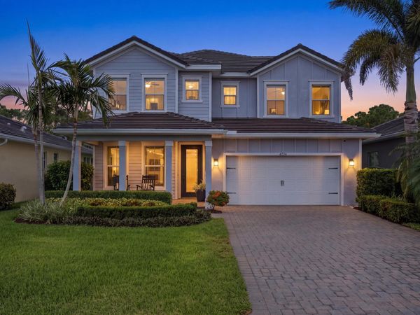 4734 SW BRIARWOOD Court, Stuart, FL 34997