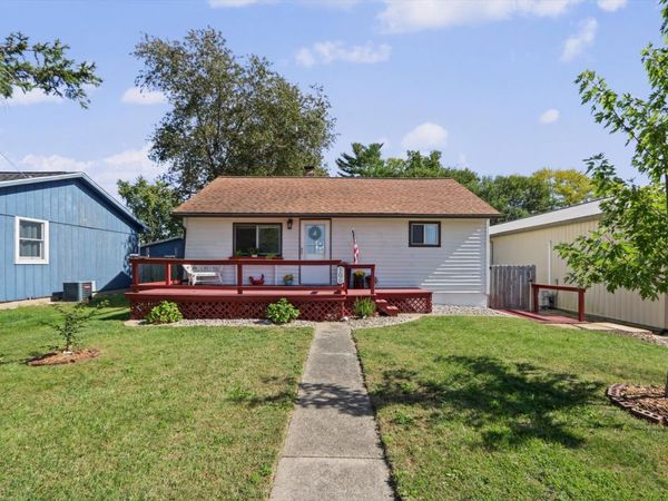 106 N Lincoln Street, Philo, IL 61864