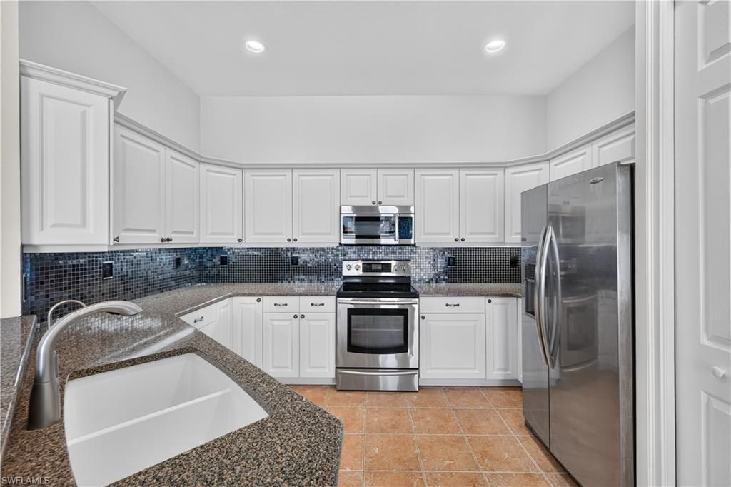 15108 Ports Of Iona Dr, Unit 201, Fort Myers, FL 33908 Photo