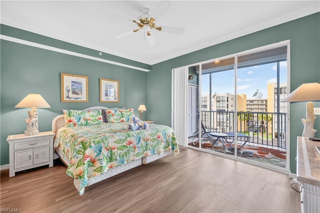 4361 Bay Beach Ln, Unit 424, Fort Myers Beach, FL 33931 Photo