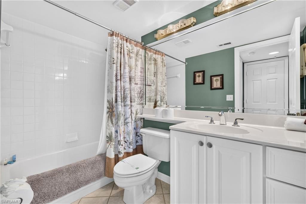 4361 Bay Beach Ln, Unit 424, Fort Myers Beach, FL 33931 Photo
