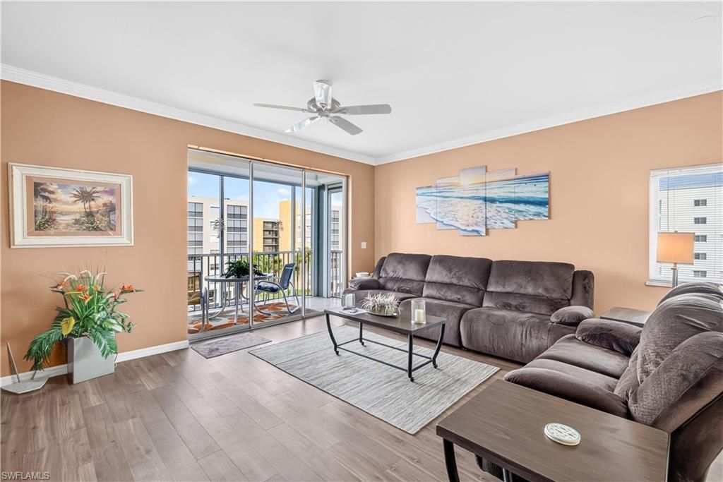 4361 Bay Beach Ln, Unit 424, Fort Myers Beach, FL 33931 Photo