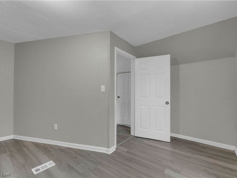 7508 Neville Avenue, Cleveland, OH 44102 Photo 14