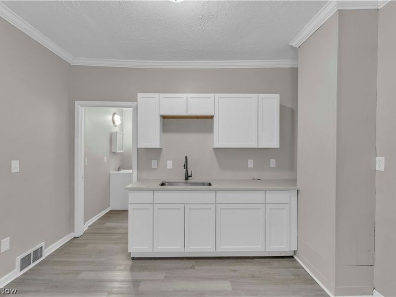 7508 Neville Avenue, Cleveland, OH 44102 Photo 9