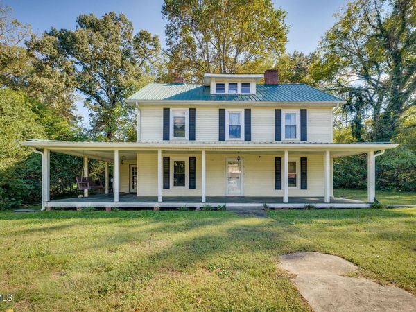 1416 Main Street, Surgoinsville, TN 37873
