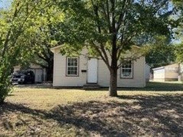 514 N 11th Street , Collinsville, OK 74021