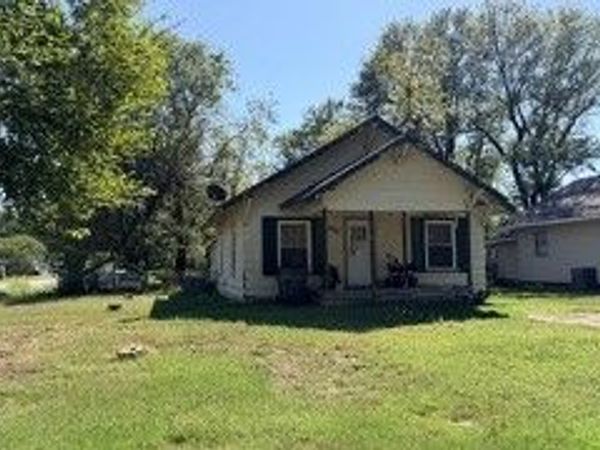 1101 W Spring Street , Collinsville, OK 74021