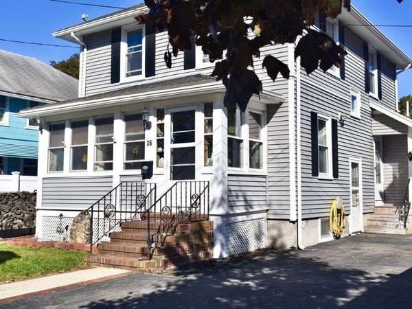 36 Hedge Street, Fairhaven, MA 02719