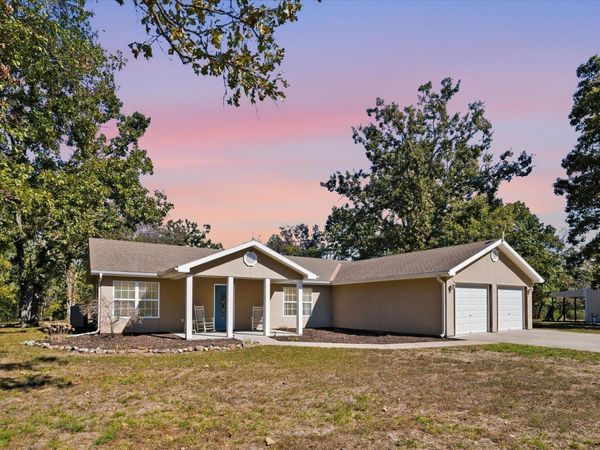 33981 County Road 96 , Cross Timbers, MO 65634