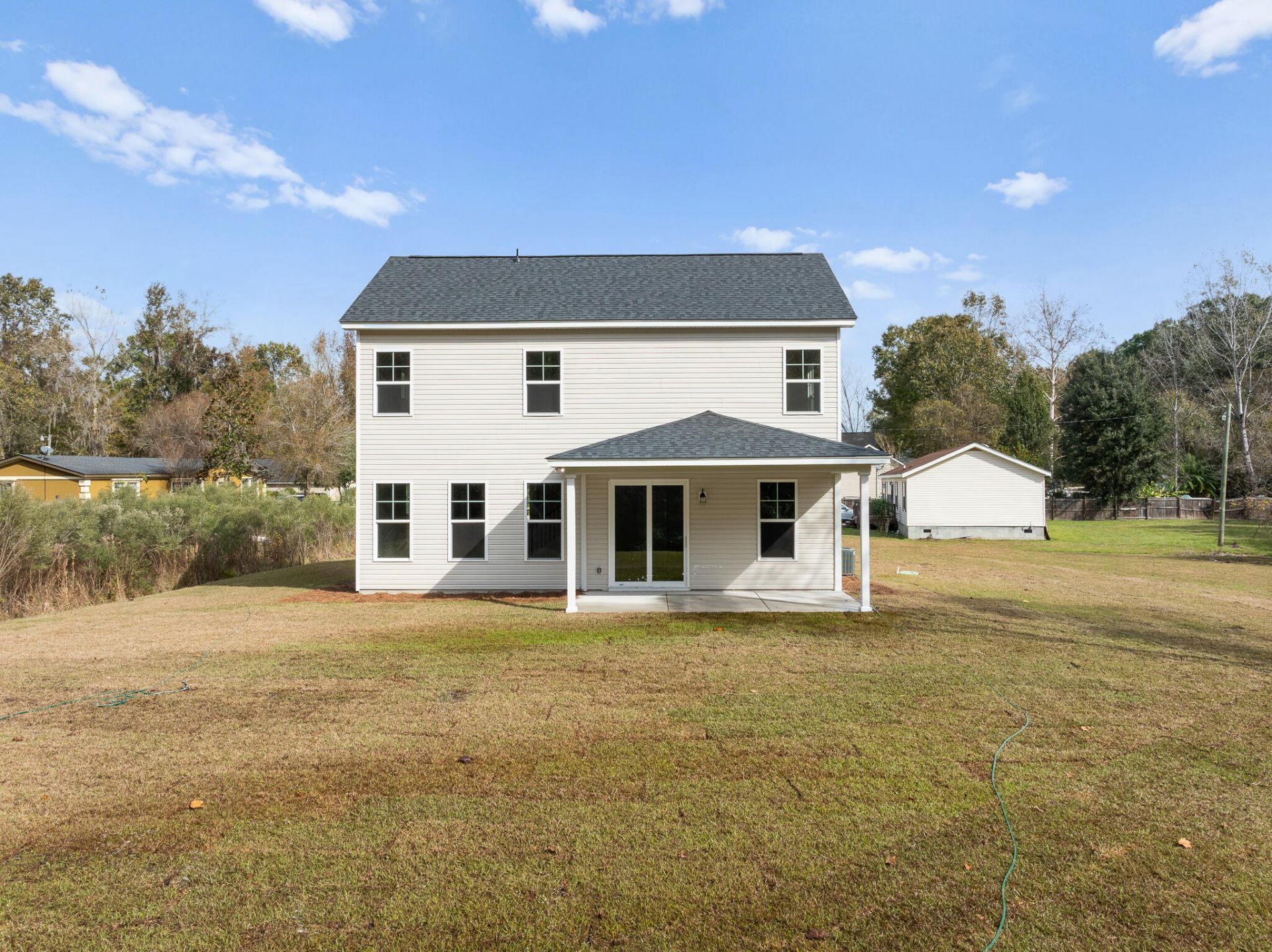 1098 Williams Road Photo 6