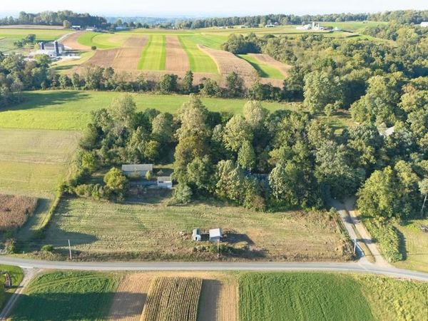 110 STONY HILL ROAD, QUARRYVILLE, PA 17566