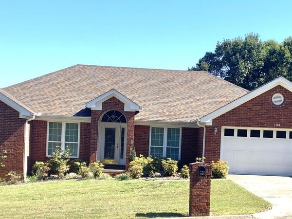 108 Waterside Drive, Maumelle, AR 72113