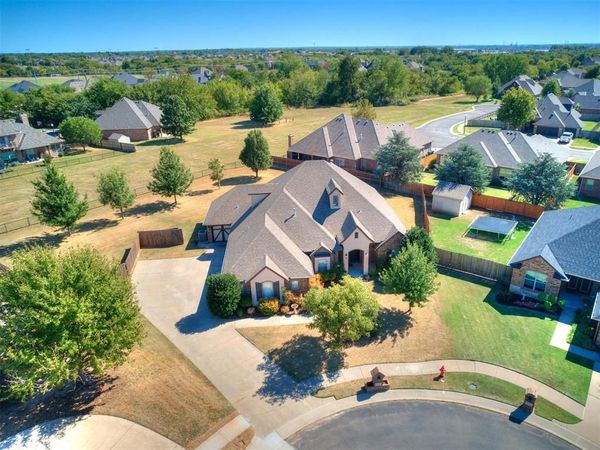 4700 SW 125th Place, Oklahoma City, OK 73173