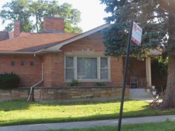 8059 S Sawyer Avenue , Chicago, IL 60652