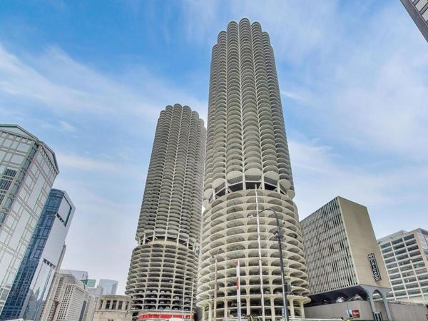300 N State Street, Unit 3106, Chicago, IL 60654