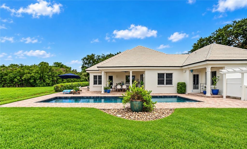 107 River Oak Drive, Indian River Shores, FL 32963 Photo