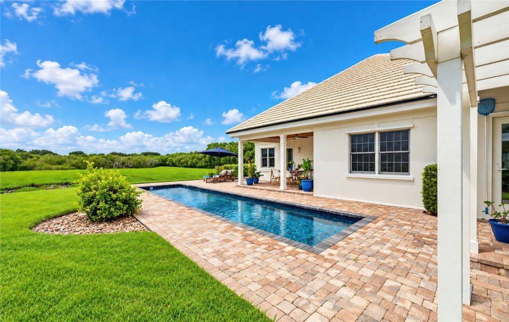107 River Oak Drive, Indian River Shores, FL 32963 Photo