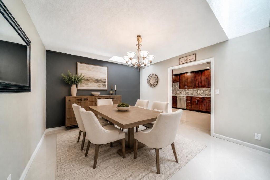 574 Juniper Place, Wellington, FL 33414 Photo
