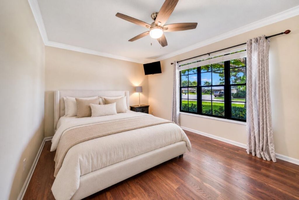 574 Juniper Place, Wellington, FL 33414 Photo