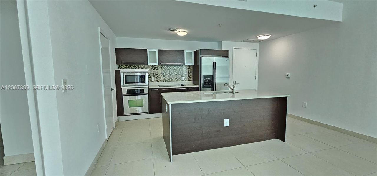 1900 N Bayshore Dr, Unit 3317, Miami, FL 33132 Main Photo