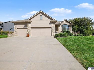 1815 S 181 Street, Omaha, NE 68130