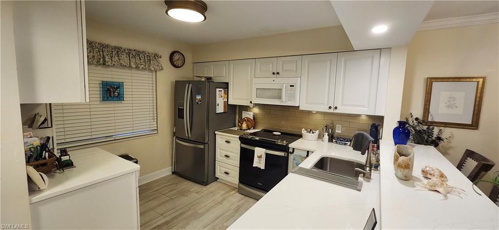 1025 Foxfire Ln , Unit 104, Naples, FL 34104 Photo