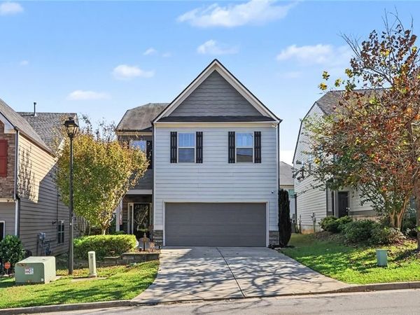 4083 Lake Manor Way , Atlanta, GA 30349