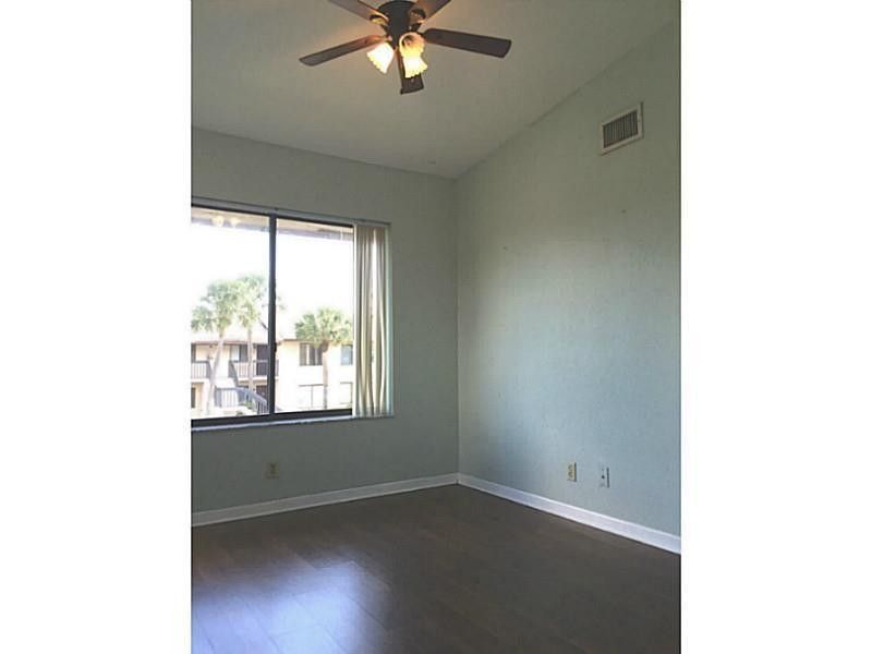21955 Tidewater Terrace, Unit 208, Boca Raton, FL 33433 Photo
